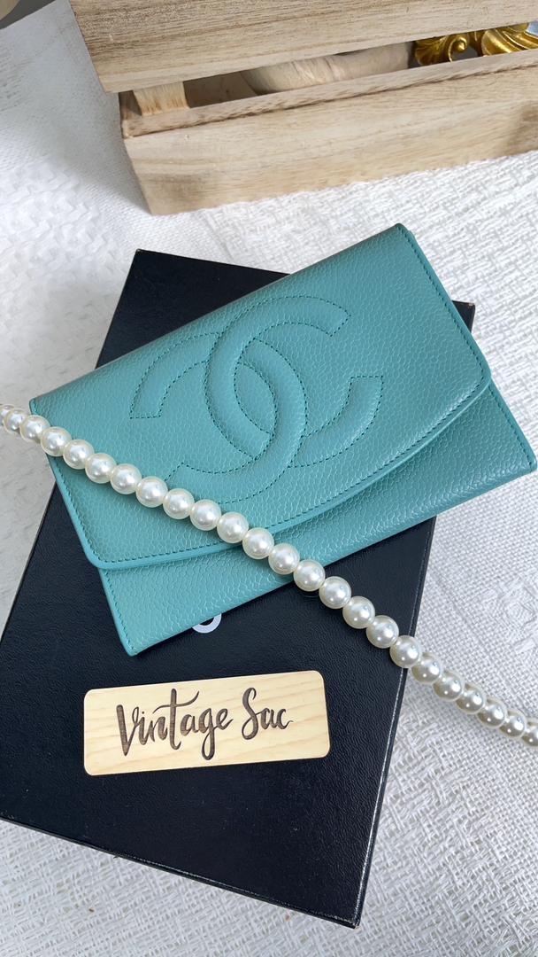 Chanel Green Caviar Vintage Small Flap Wallet