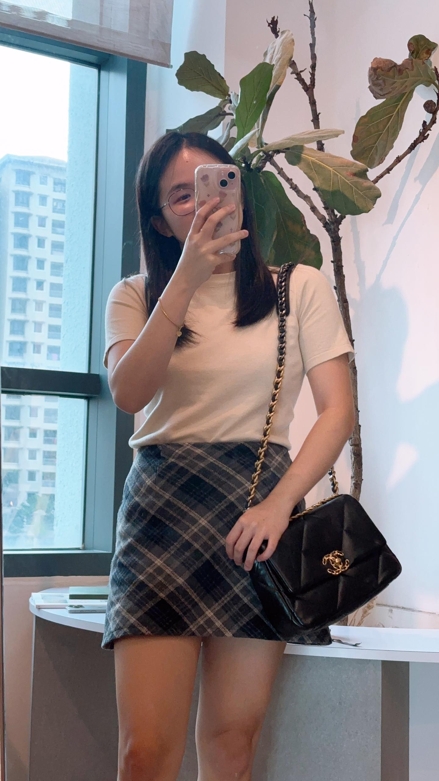 Chanel Black Lambskin Small 19 Bag (GHW)