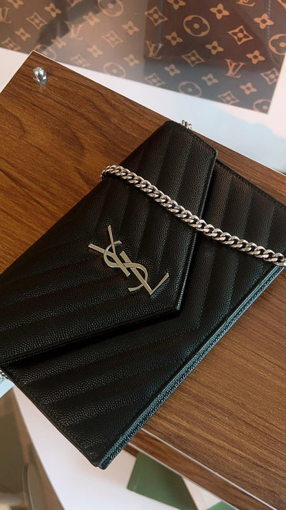 YSL Black Grain de Poudre Small Woc (SHW)