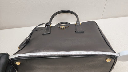 Prada Black Saffiano Galleria 30cm (GHW)
