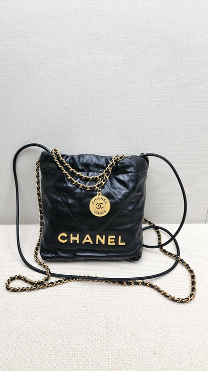 Chanel Black Lambskin Mini 22 Bag (GHW)