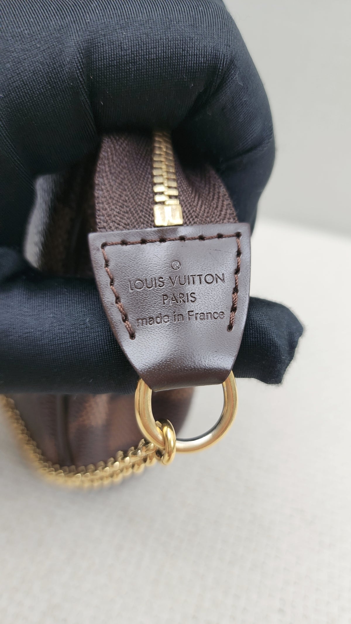 LV Damier Ebene Eva