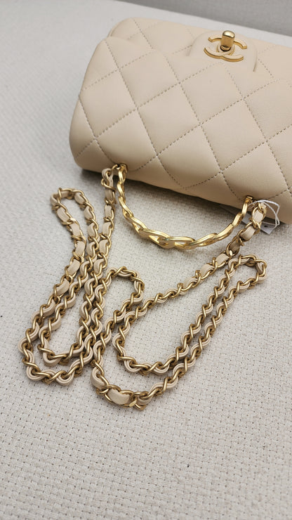 Chanel Beige Lambskin 25C Enamel Top Handle Flap Bag (GHW)