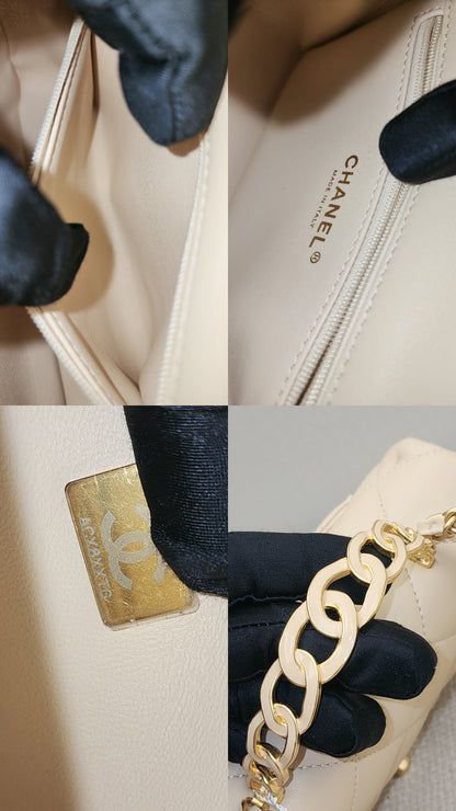 Chanel Beige Lambskin 25C Enamel Top Handle Flap Bag (GHW)