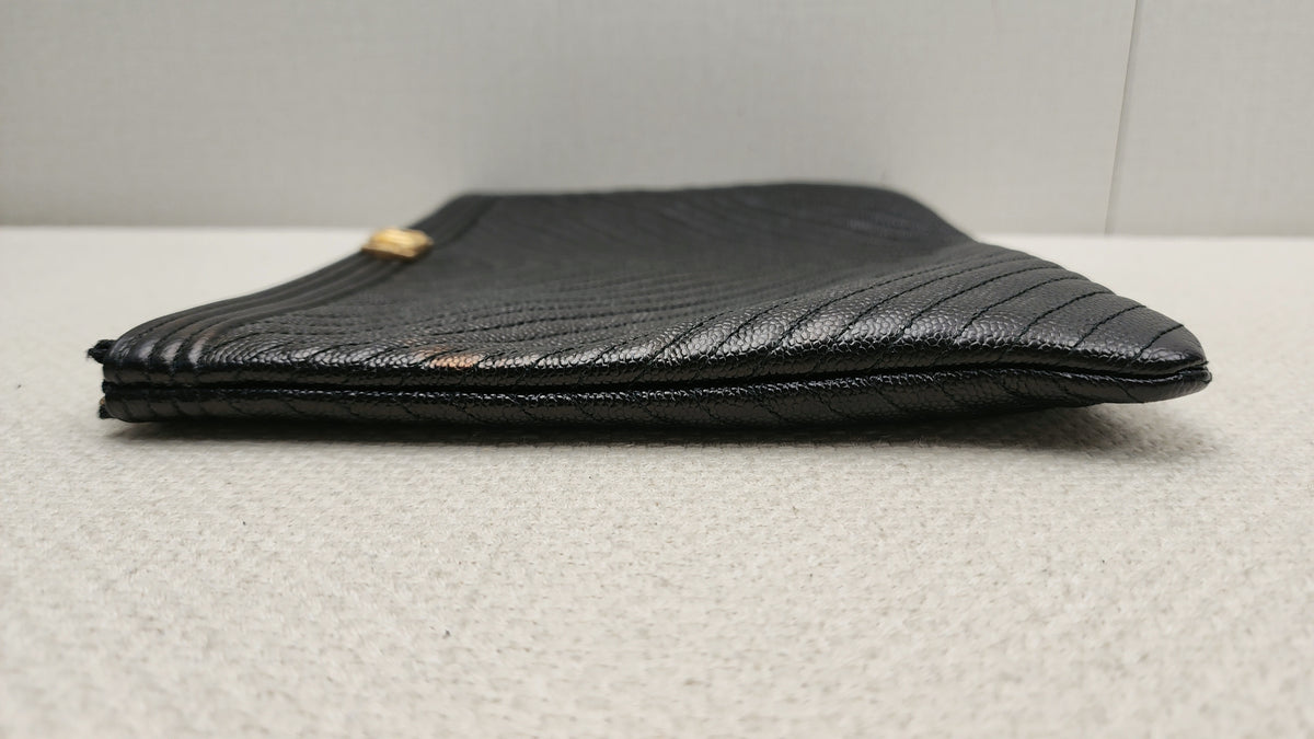 Chanel Black Caviar Medium O’case (LGHW)