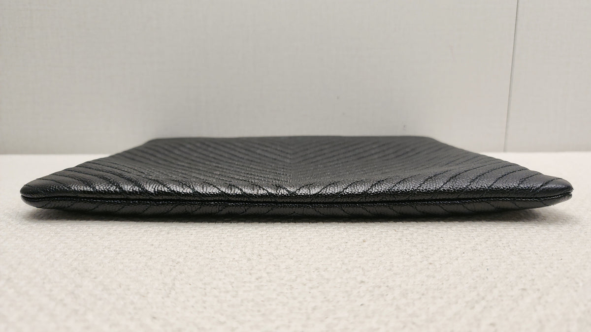 Chanel Black Caviar Medium O’case (LGHW)