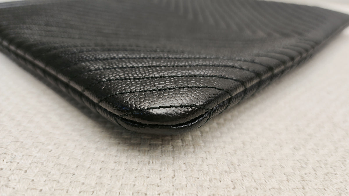 Chanel Black Caviar Medium O’case (LGHW)