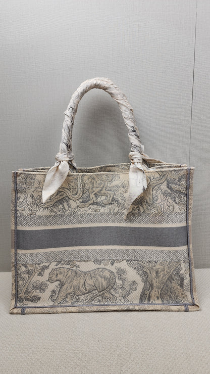 Dior Grey Toile de Jouy Medium Book Tote