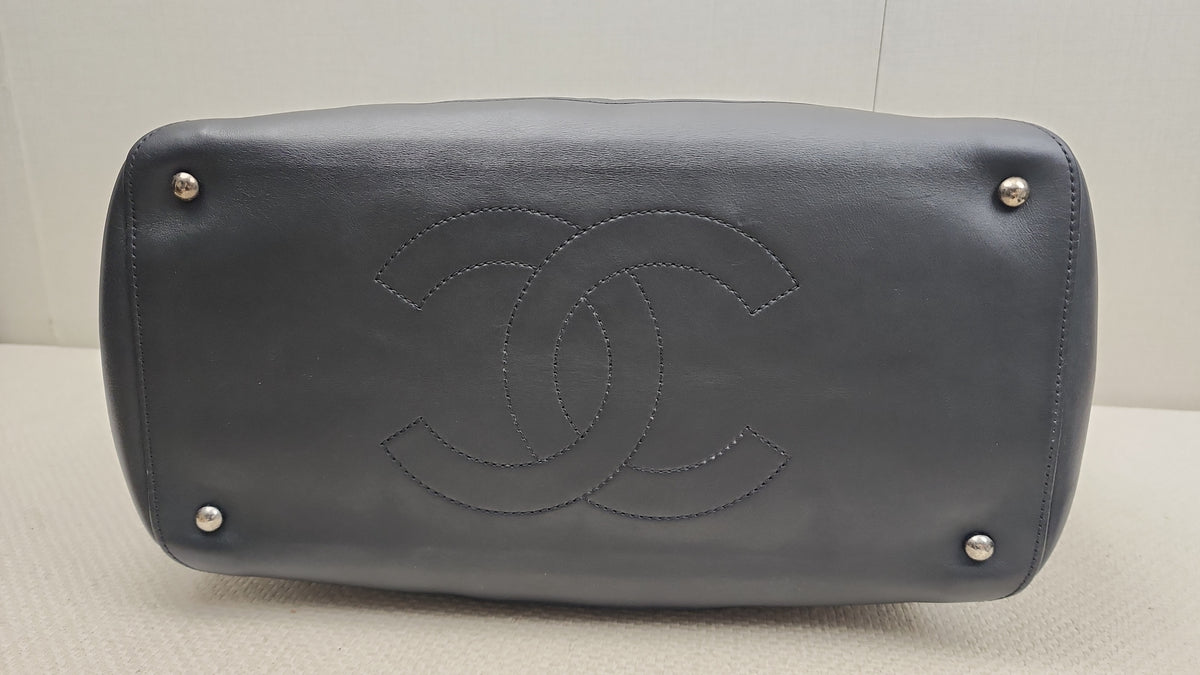 Chanel Black Calfskin Easy Shopping Tote