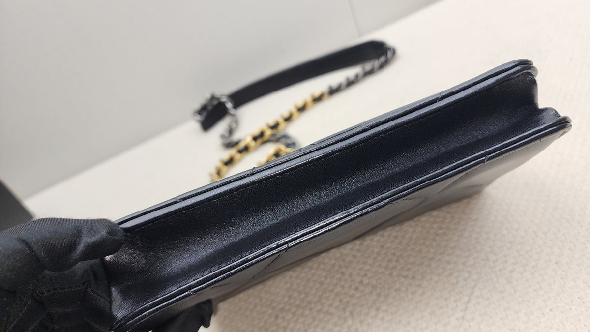 Chanel Shiny 19 Lambskin WOC (GSHW)