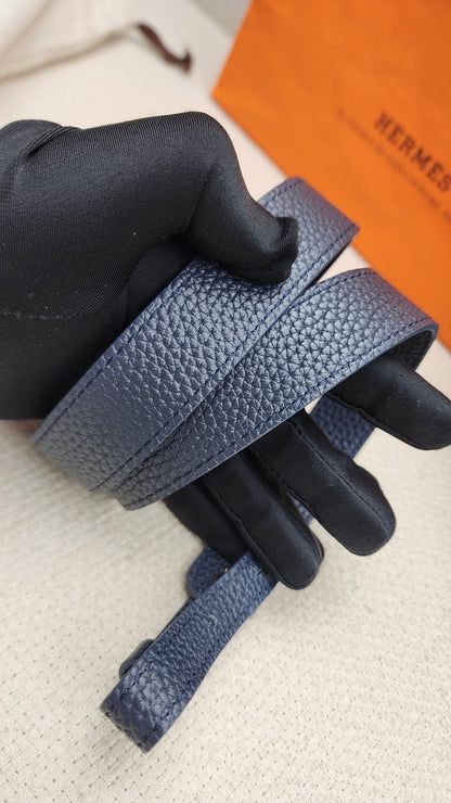 Hermes Bleu Nuit Mini Evelyne (GHW)