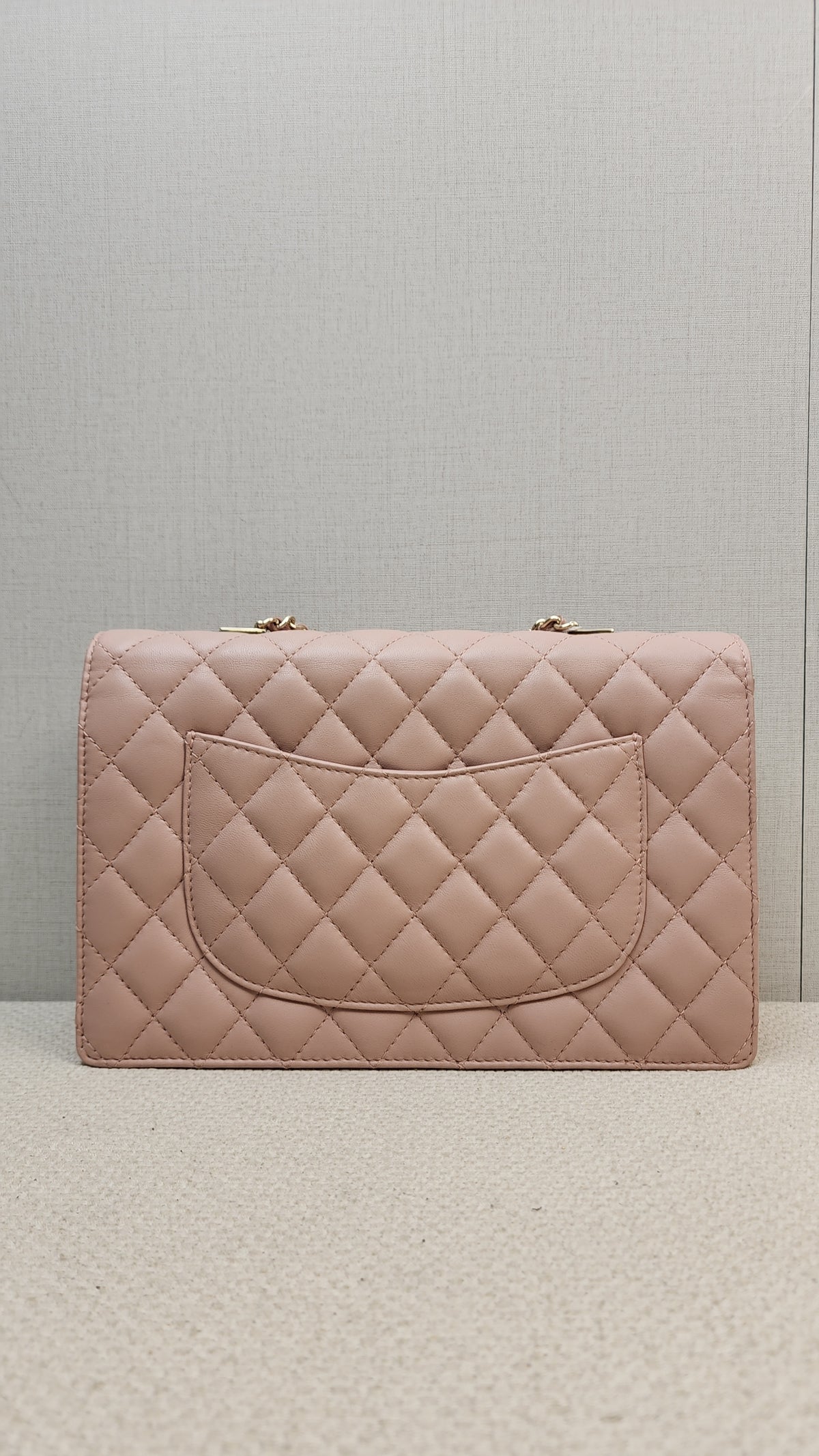 Chanel Fantasy Pearl Flap Bag Pink Shoulder Bag (GHW)