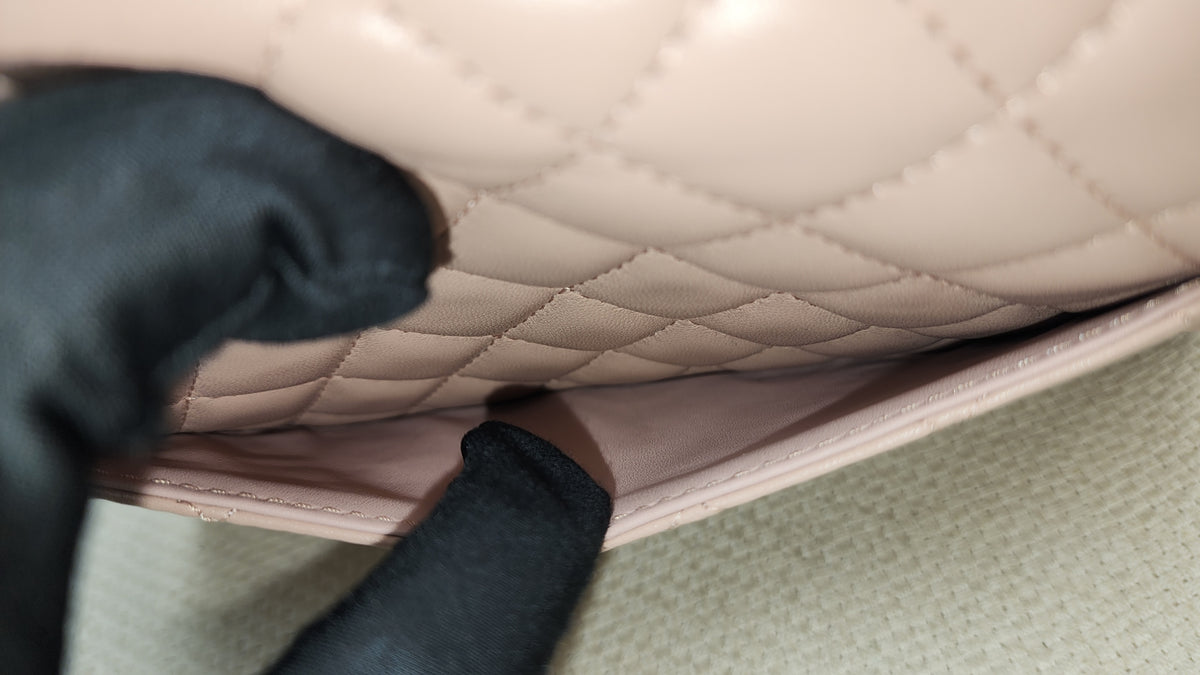 Chanel Fantasy Pearl Flap Bag Pink Shoulder Bag (GHW)