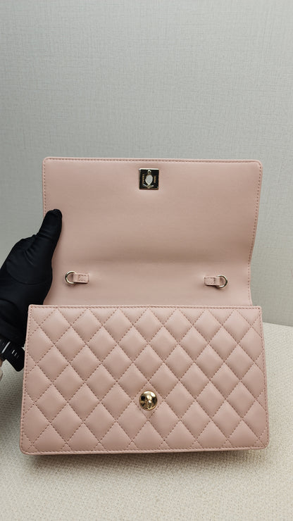 Chanel Fantasy Pearl Flap Bag Pink Shoulder Bag (GHW)