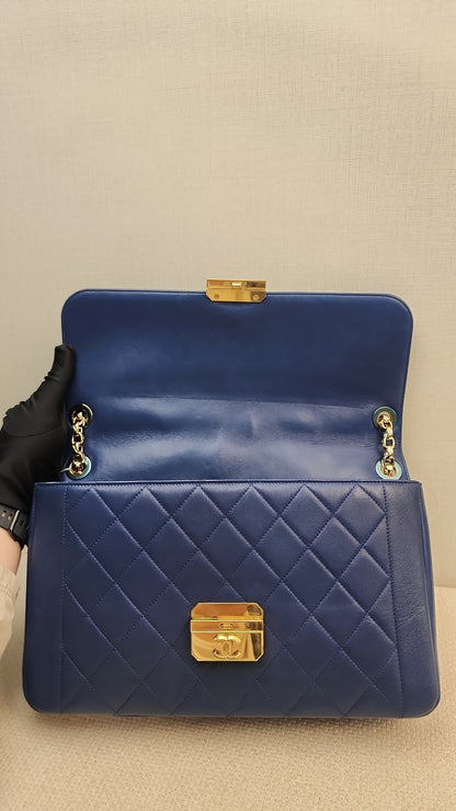 Chanel Black Caviar Zip Wallet Pouch (GHW)