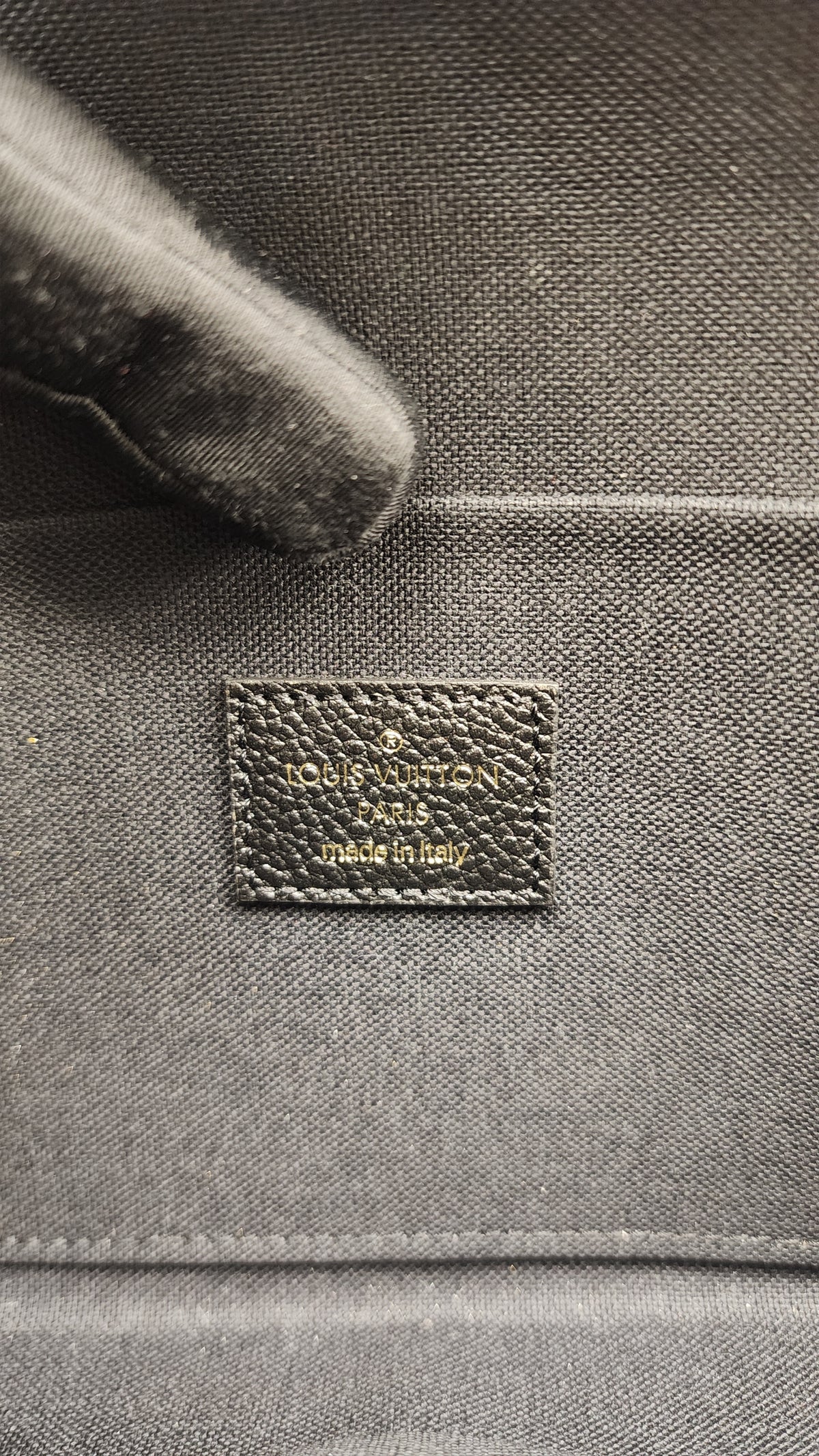 LV Black Monogram Empreinte Felicie Pochette