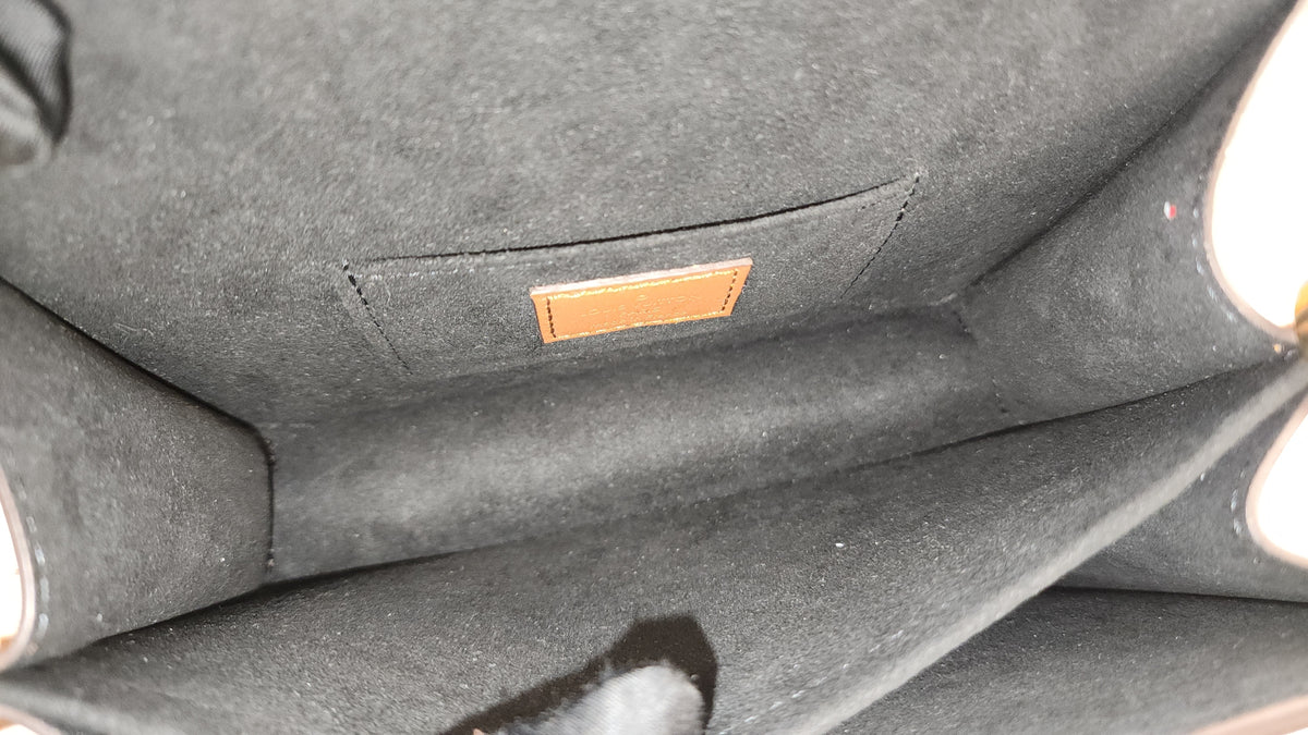 LV Reverse Monogram Mini Dauphine