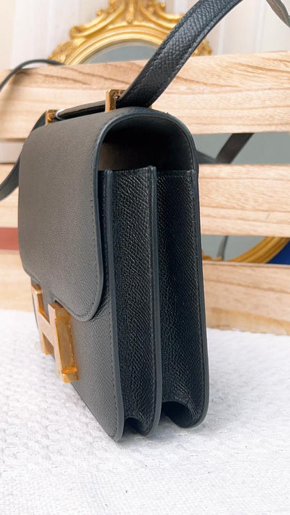 Hermes Black Constance 18 (GHW)
