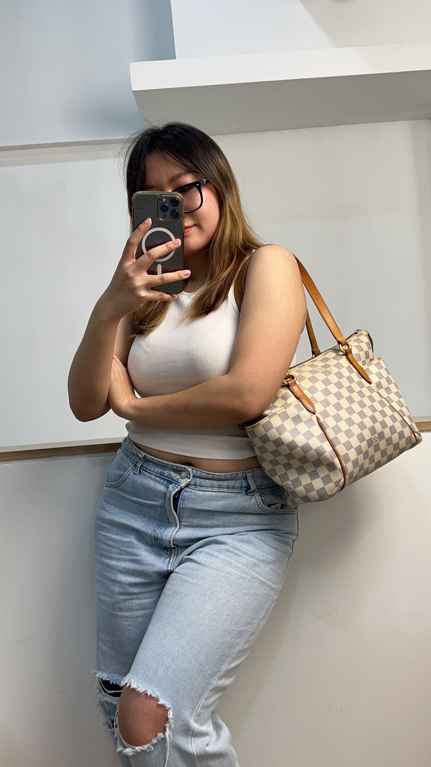 LV Damier Azur Totally PM