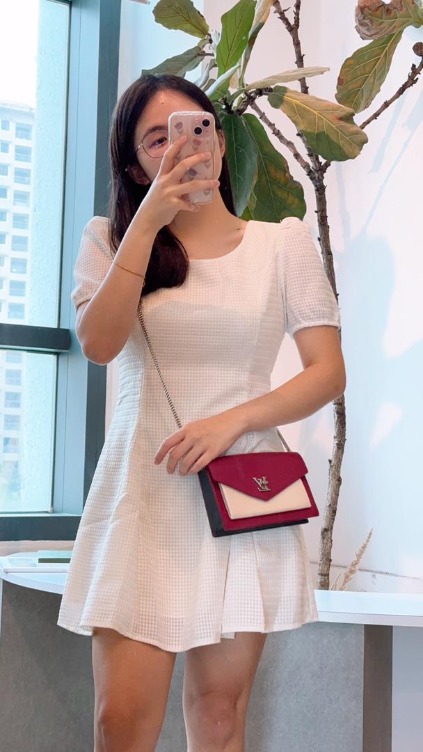 LV Purple x Cream MyLockMe Chain Pochette