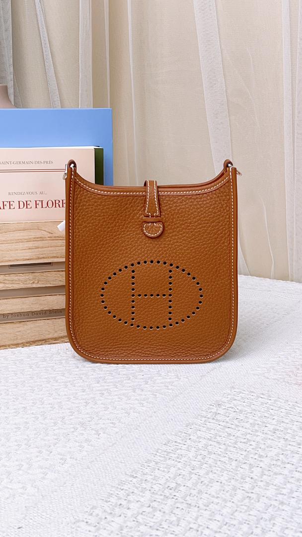 Hermes Gold Clemence Mini Evelyne (PHW)
