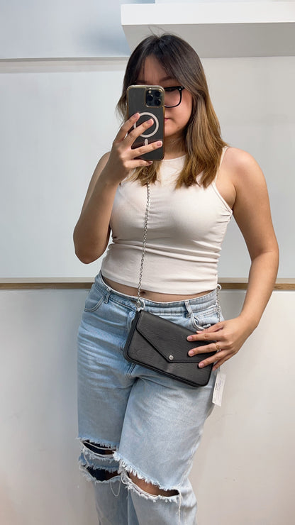 LV Black Epi Felicia Pochette