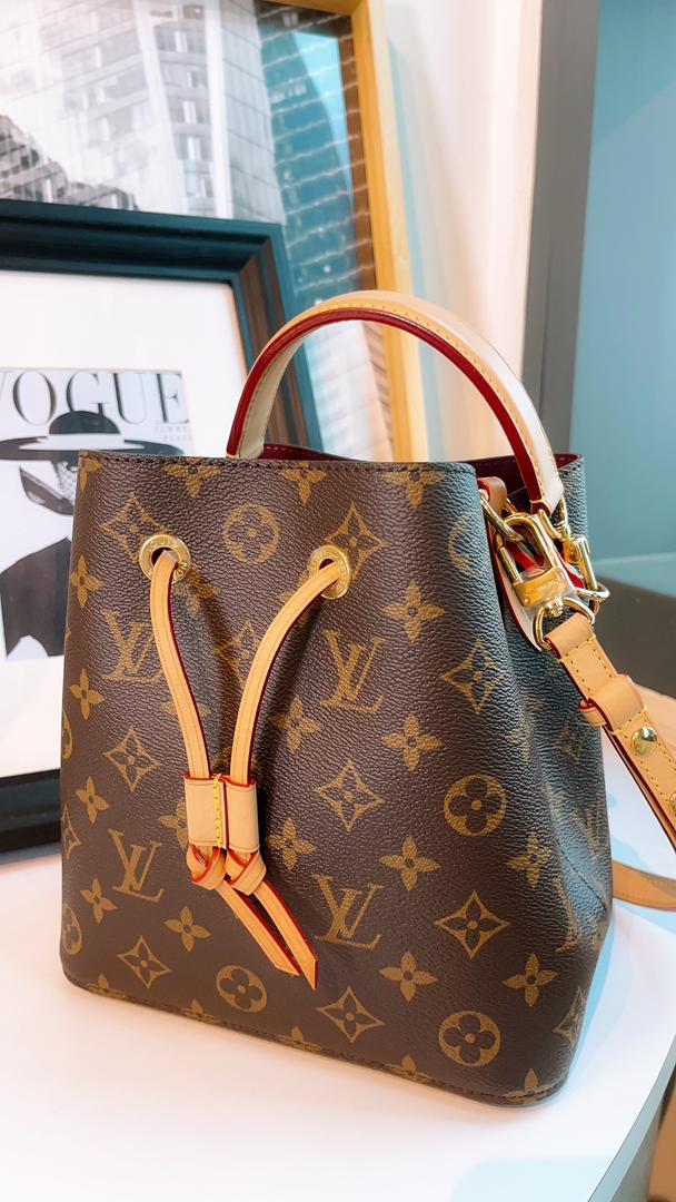 LV Monogram NeoNoe BB