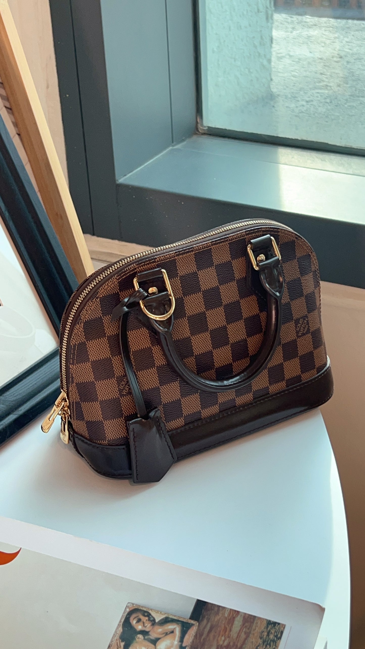 LV Damier Ebene Alma BB