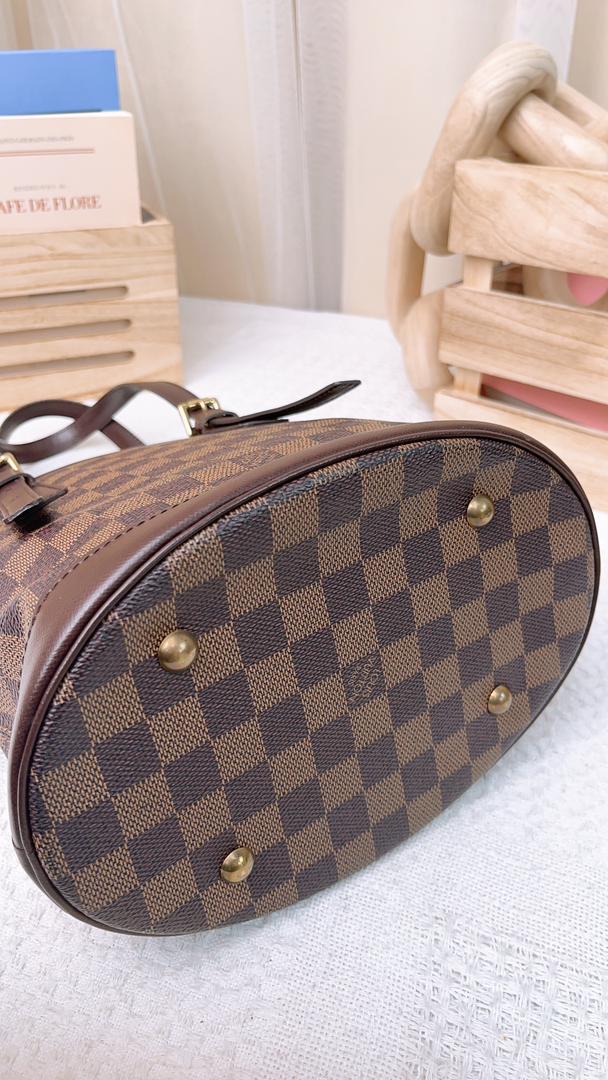 LV Damier Marais Bucket PM