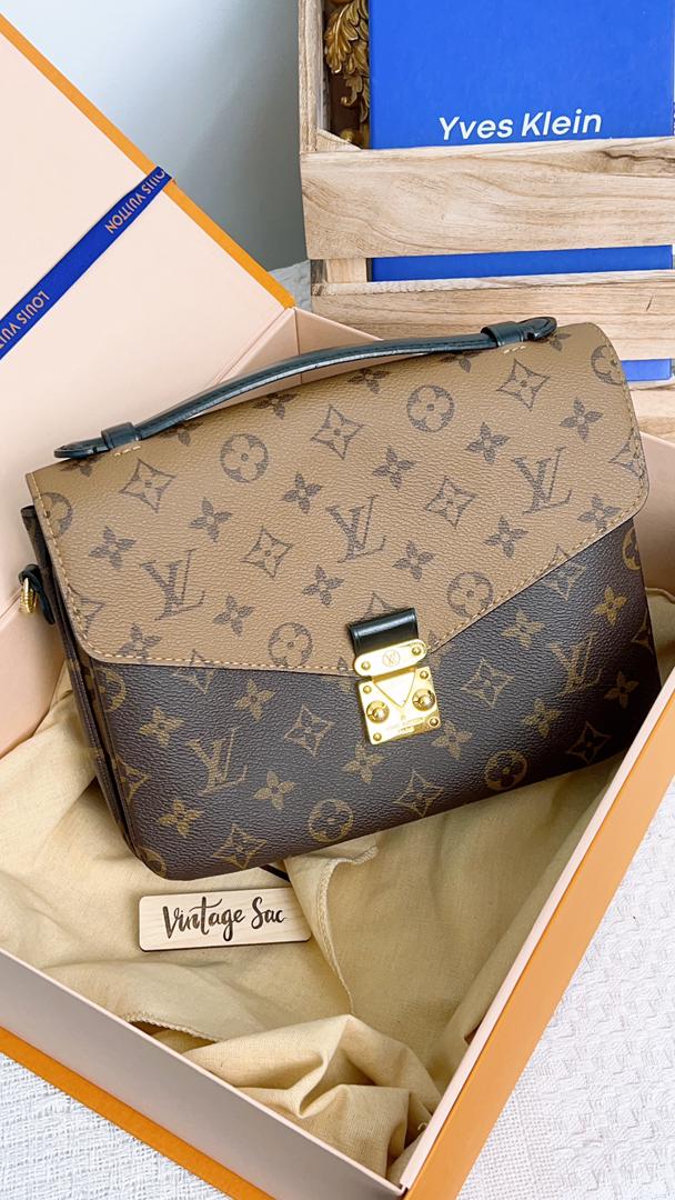 LV Reverse Monogram Pochette Metis