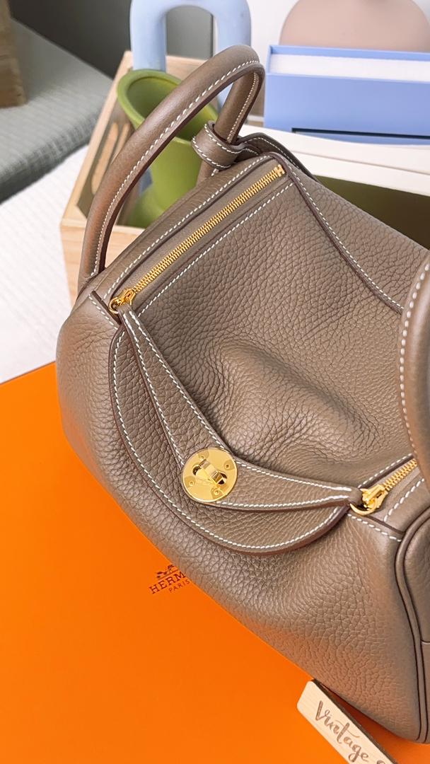 Hermes Etoupe Clemence Lindy 26 (GHW)