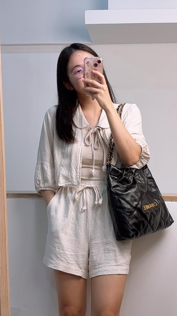 Chanel Black Calfskin Small 22 Bag (GHW)