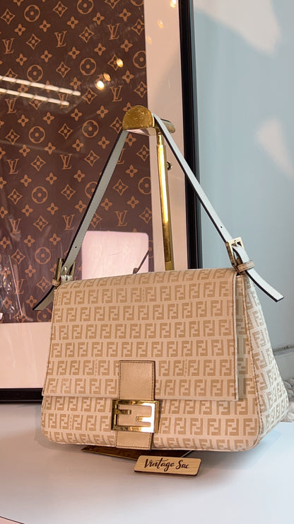 Fendi Mamma Baguette Beige x White GHW