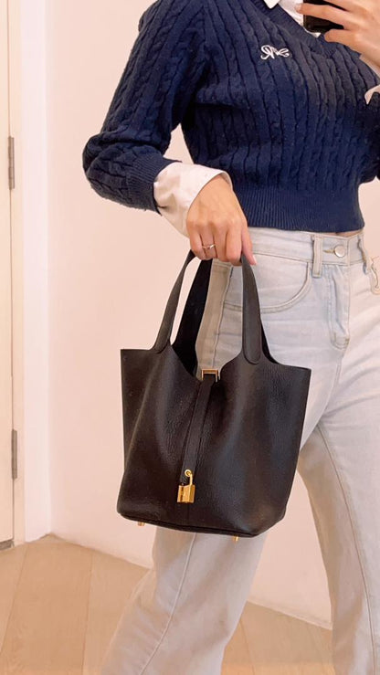 Hermes Bleau Nuit Picotin 22 (GHW)