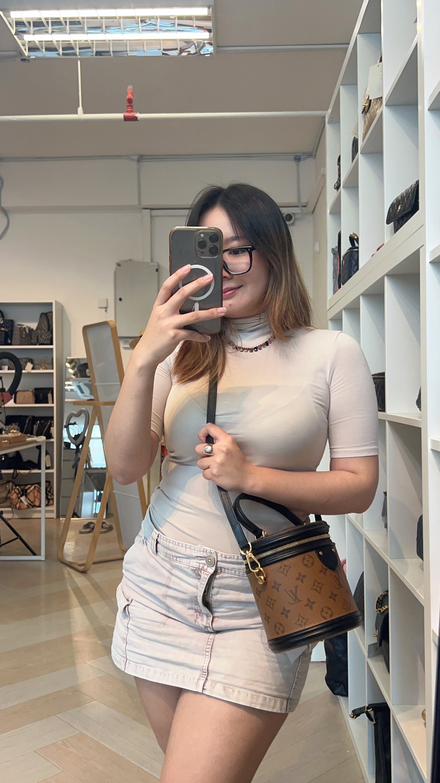 LV Reverse Monogram Cannes