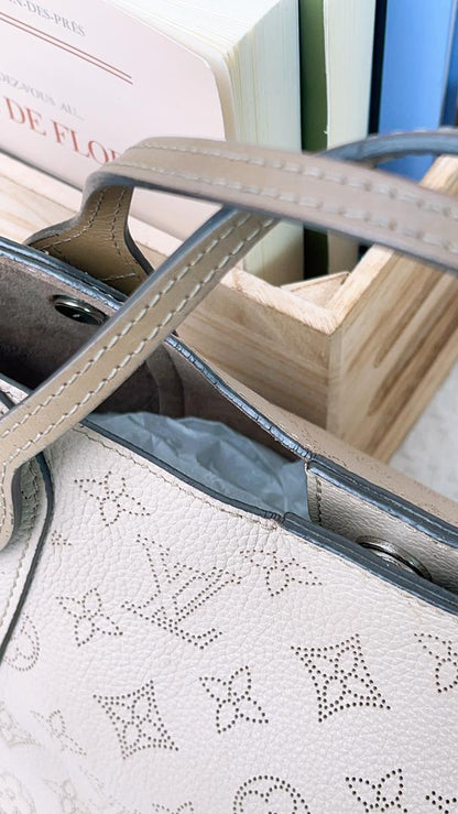 Louis Vuitton LB Galet Small Blossom PM