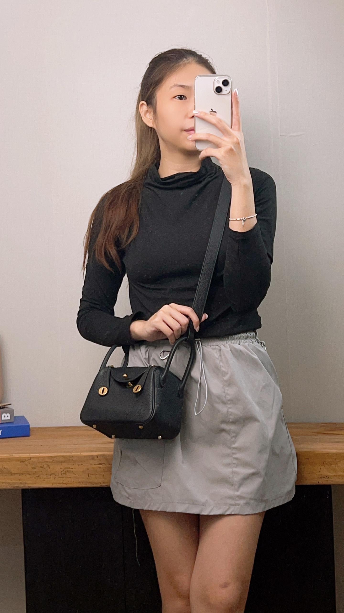 Hermes Black Mini Lindy I Clemence (GHW)