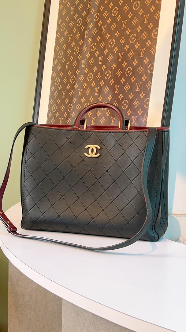Chanel Cerf Executive Tote in Black Caviar (GHW)