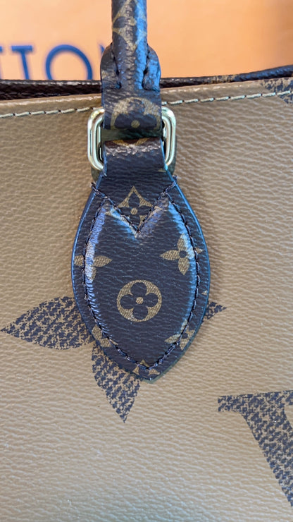 LV Monogram Reverse On The Go MM