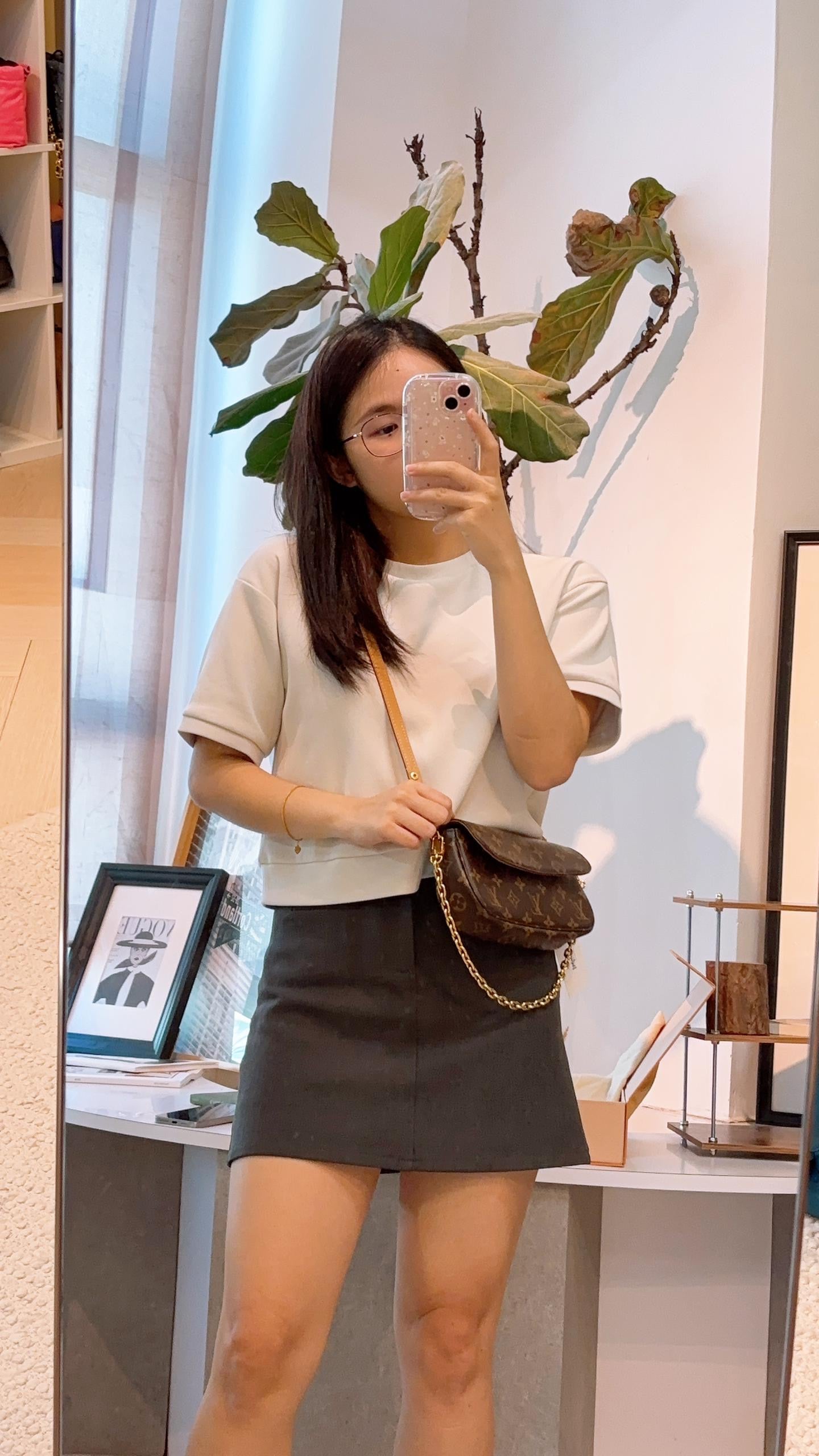 LV Monogram Ivy