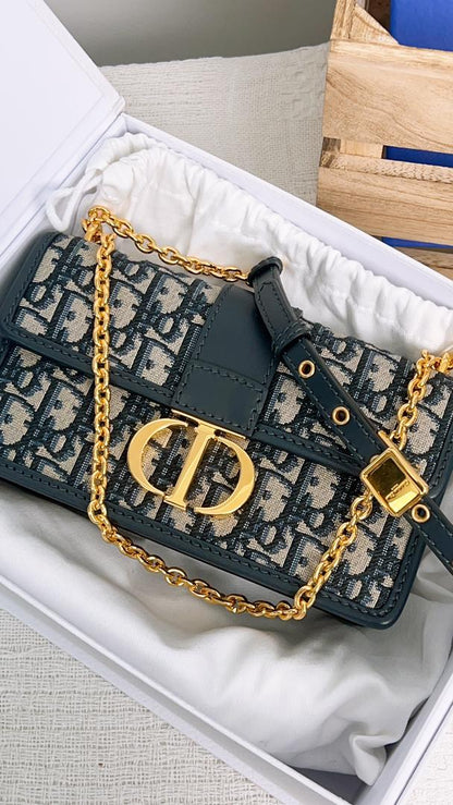 Dior Navy Oblique 30 Montaigne East West w Chain (GHW)