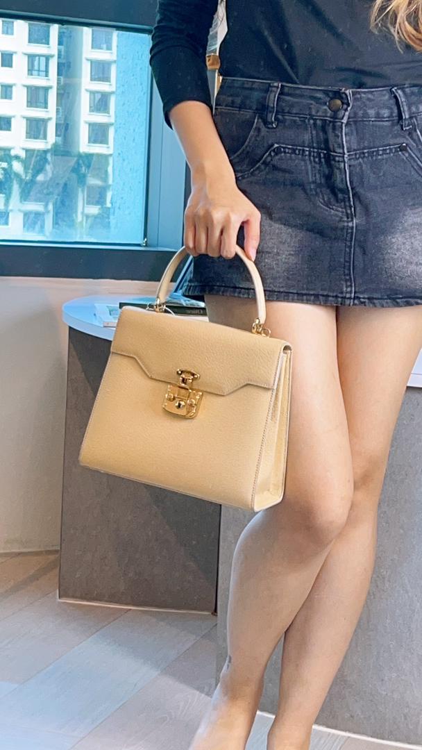 Gucci Lady Rock Handbag w Strap