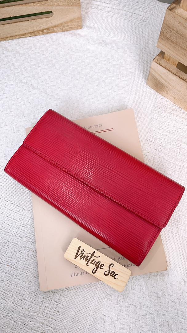 LV Red Epi Sarah Wallet