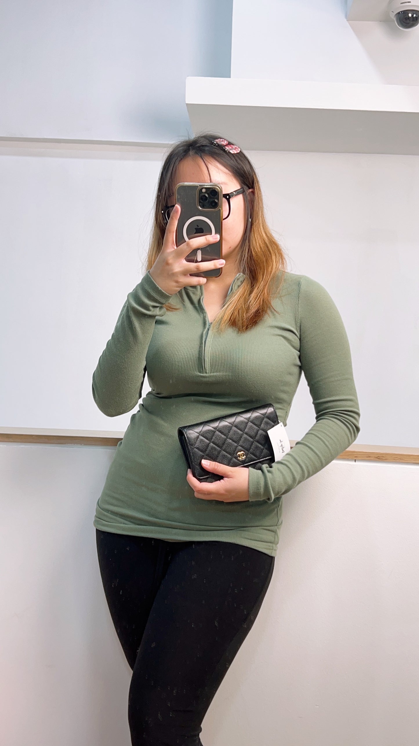 Chanel Black Caviar Classic WOC GHW