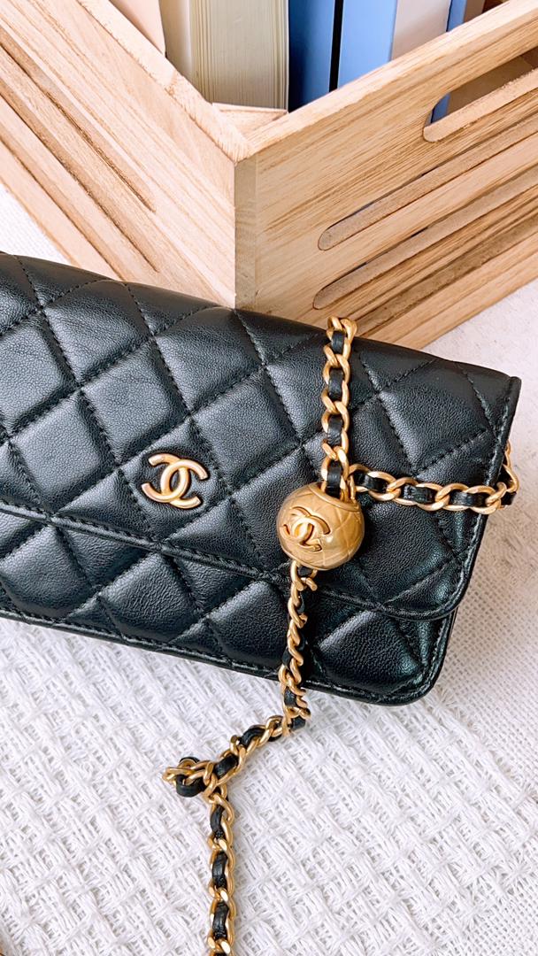 Chanel Black Mini Pearl Crush Woc (GHW)