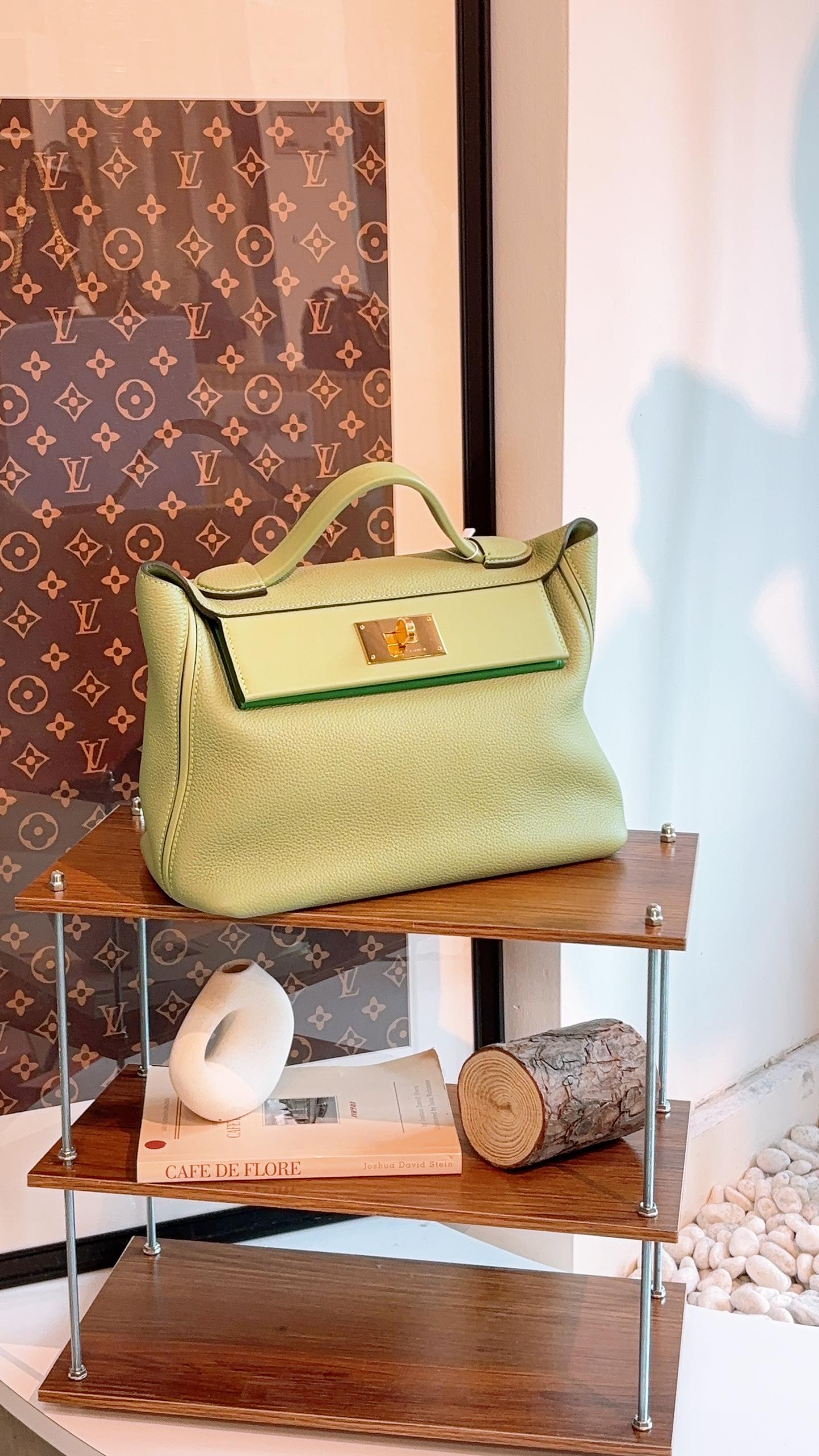 Hermes Vert Criquet / Bamboo Taurillon Maurice 2424 Bag 29cm (GHW)