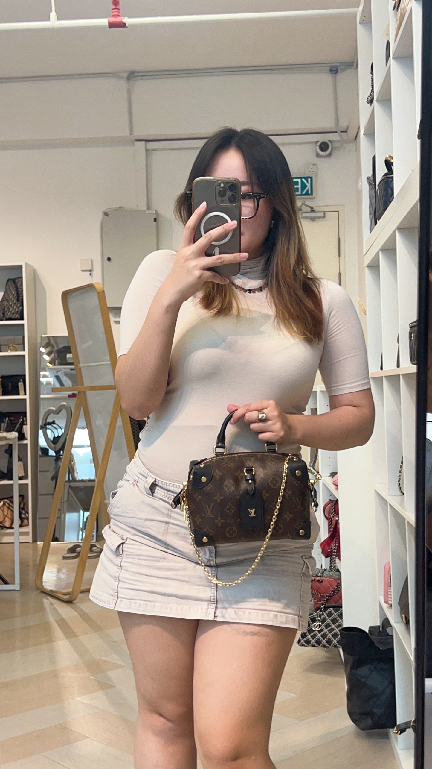 LV Monogram Petit Maue Soupe