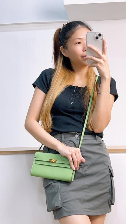 Hermes Vert Criquet Kelly To Go Wallet (Ghw)