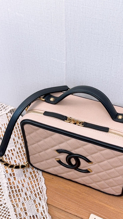 Chanel Beige Caviar Large Filigree Case (GHW)