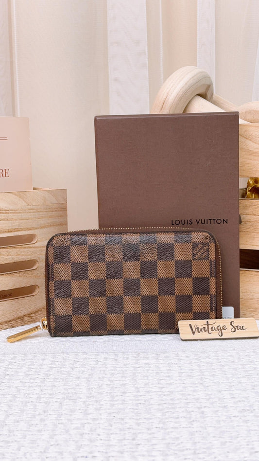 LV Damier Ebene Zippy Compact Wallet